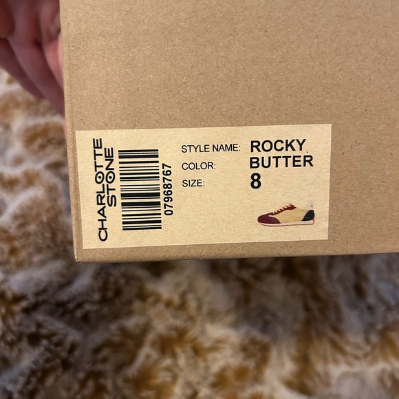 Charlotte Stone Rocky Sneakers 8 - Picture 4 of 5